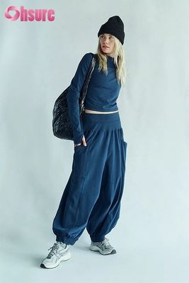Top de manga larga deportivo para mujer, con agujero para el pulgar, ajustado, ligero, transpirable, para correr, ropa deportiva, color liso, conjunto de top corto y jogger