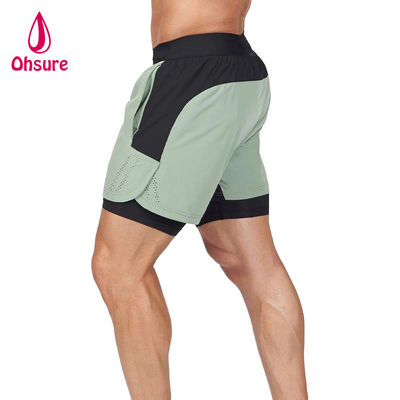 OEM Logotipo personalizado Color sólido Hombres Verano Respiratorio Correa de tira cintura 2 en 1 calzoncillos deportivos