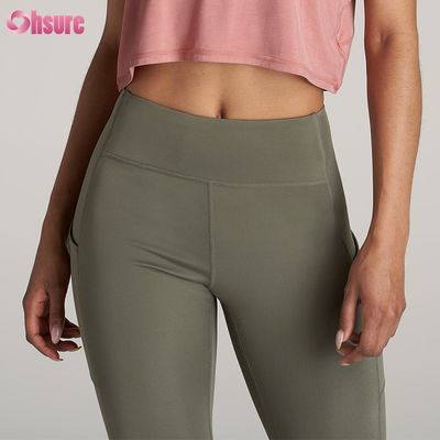 Mallas de yoga de talla grande con bolsillo trasero con cremallera, que absorben la humedad y de secado rápido para mujer
