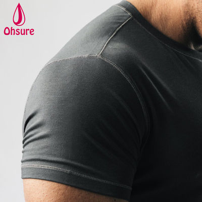 Camiseta deportiva de hombre de ajuste muscular con costuras en zigzag de secado rápido con logotipo personalizado OEM, entrenamiento de gimnasio para hombre, camisetas en blanco casuales estampadas
