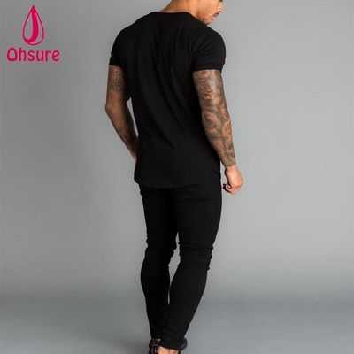 Diseño T-shirts deportivos masculinos al por mayor Custom New Athletic Manga corta Gimnasio Corriendo en blanco Impresión Casual Patrón de punto T-shirts en blanco